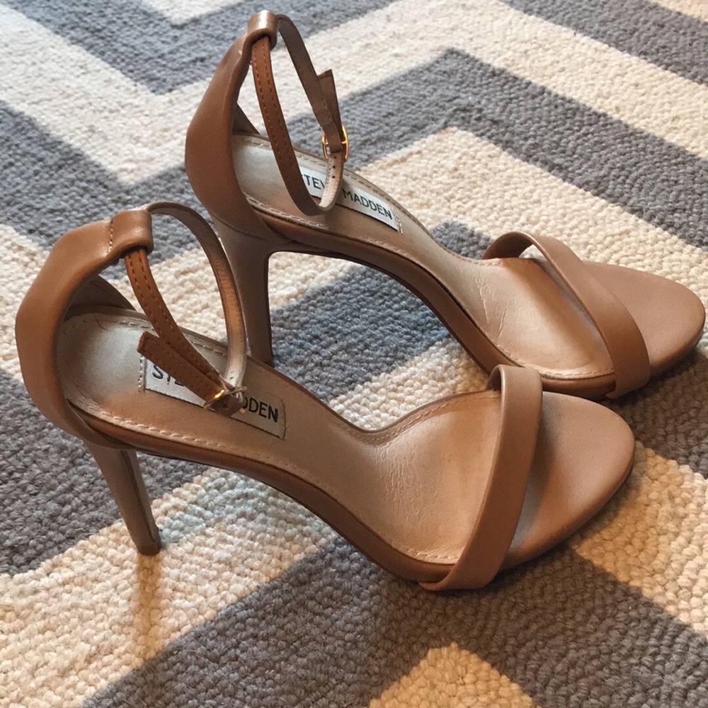 Steve Madden Heels Size 7.5